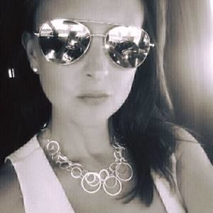 Meet your Posher, Kellie